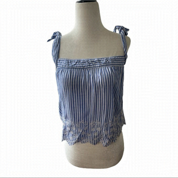 CUPCAKES & Cashmere Blue And White Striped Top Size Small - Picture 1 of 9